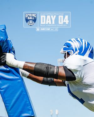 Image post by @memphisfootball on Instagram