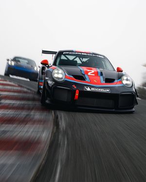 Image post by @race.service on Instagram