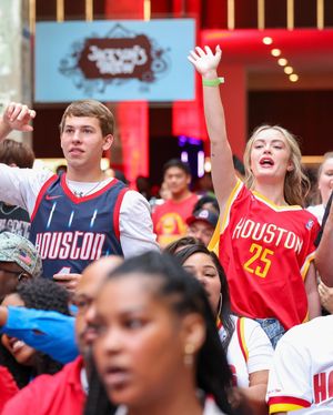 Image post by @houstonpubmedia on Instagram