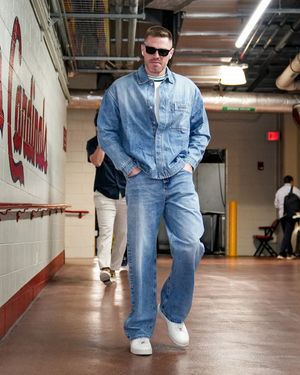 Image post by @freddiefreeman on Instagram