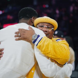 Image post by @fezzyfel on Instagram