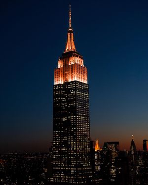 Image post by @empirestatebldg on Instagram