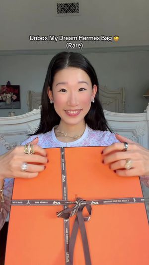 Video post by @beccaxbloom on TikTok