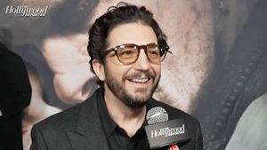 Video post by @hollywoodreporter on YouTube