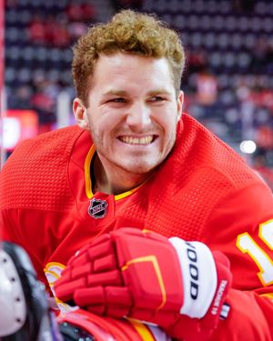 Image post by @NHLFlames on Twitter