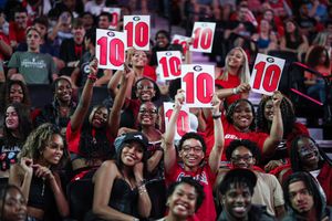 Image post by @UGABasketball on Twitter