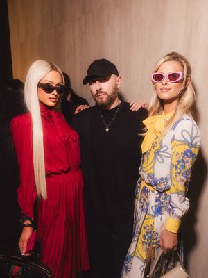 Image post by @parishilton on Instagram