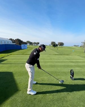 Image post by @taylormade_golf_japan on Instagram