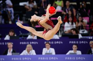 Image post by @usagym on Instagram