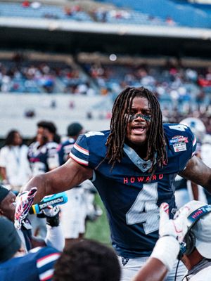 Image post by @hubisonfootball on Instagram