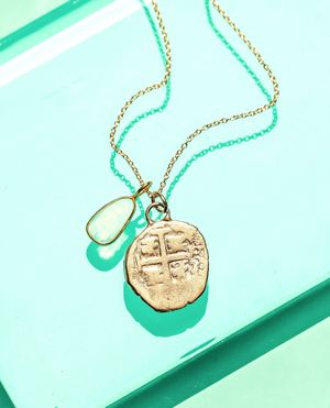 Image post by @juliaszendreijewelry on Instagram