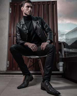 Image post by @maxspina2 on Instagram