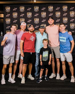 Image post by @dudeperfect on Instagram