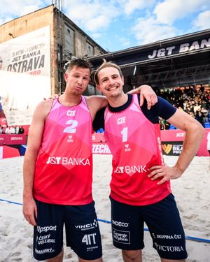 Image post by @beachvolleyballworld on Instagram