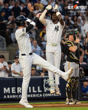Image post by @MLB on Twitter