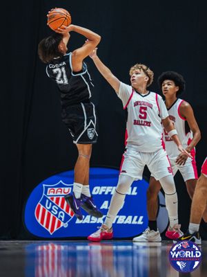 Image post by @aaubasketball on Instagram