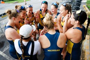 Image post by @umichrowing on Instagram