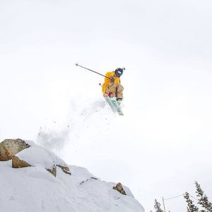 Image post by @j_skis on Instagram