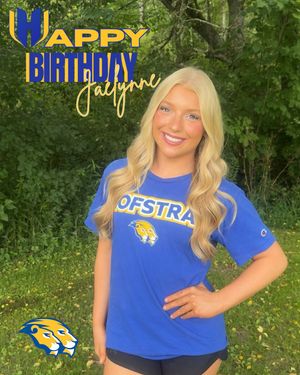 Image post by @hofstradanceteam on Instagram