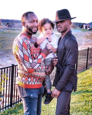 Image post by @therealdadsofnewyork on Instagram