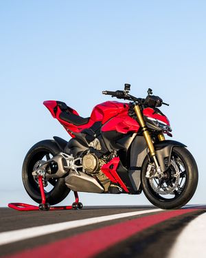 Image post by @ducati on Instagram