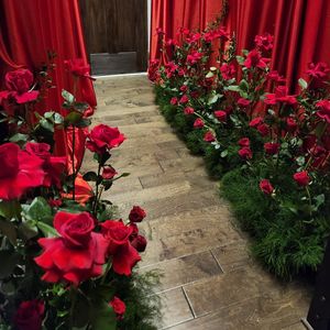Image post by @flowergardenatl on Instagram