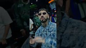 Video post by @anuelaa on YouTube