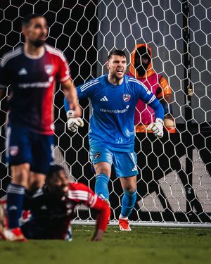 Image post by @maartenpaes on Instagram