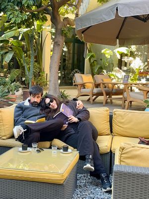 Image post by @ofamanasli on Instagram