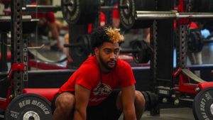 Image post by @UNMLoboFB on Twitter