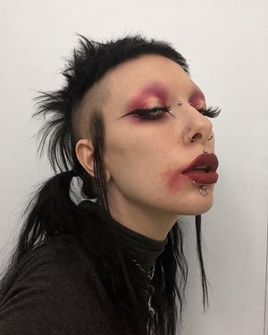 Image post by @vforvoid on Instagram