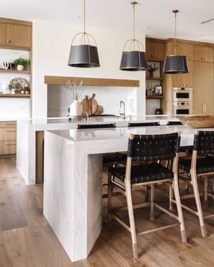 Image post by @cambriasurfaces on Instagram