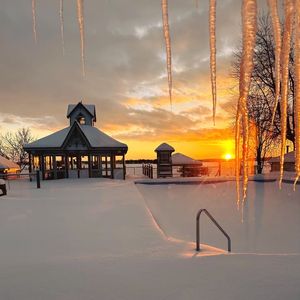 Image post by @fernresort on Facebook