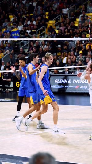 Video post by @hykchora on TikTok