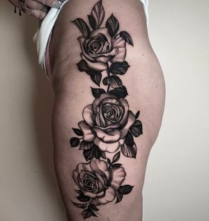 Image post by @skindesigntattoos on Instagram