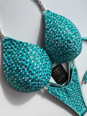Image post by @bikinimama_store on Instagram