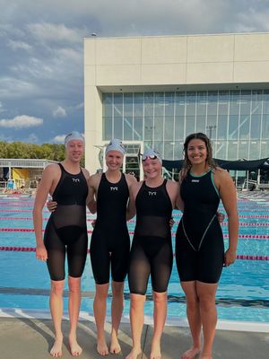 Image post by @nmstateswimdive on Instagram