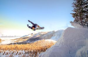Image post by @uscskiandsnowboard on Instagram