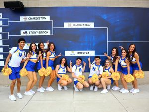 Image post by @hofstradanceteam on Instagram