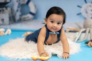 Image post by @newbornbabyphotographystudio on Instagram