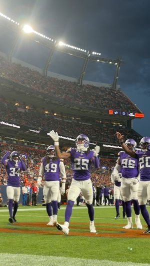 Video post by @minnesotavikings on Facebook