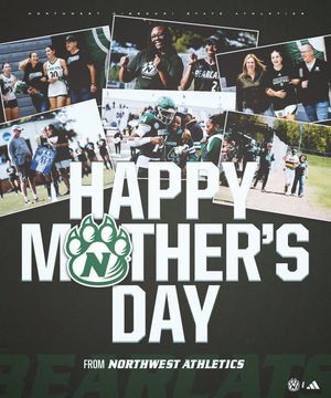Image post by @bearcatsports on Twitter