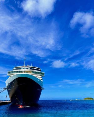 Image post by @hollandamericaline on Instagram
