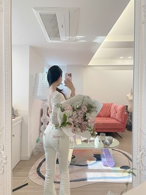 Image post by @vurmuse on Instagram