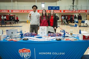 Image post by @uwestga on Instagram