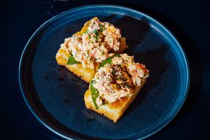 Image post by @ilovefatox on Instagram