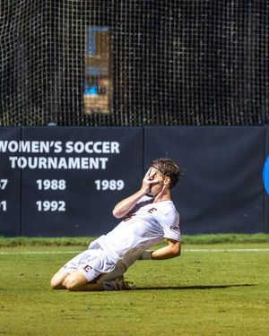 Image post by @elonmsoccer on Instagram