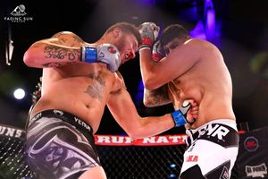 Image post by @fading_sun_photos on Instagram