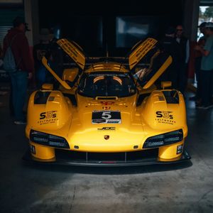 Image post by @mike_rockenfeller on Instagram
