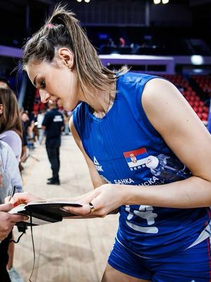 Image post by @legavolleyfemminile on Instagram